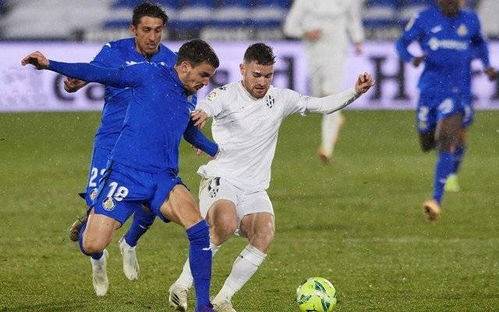 对阵里尔不 对阵里尔不