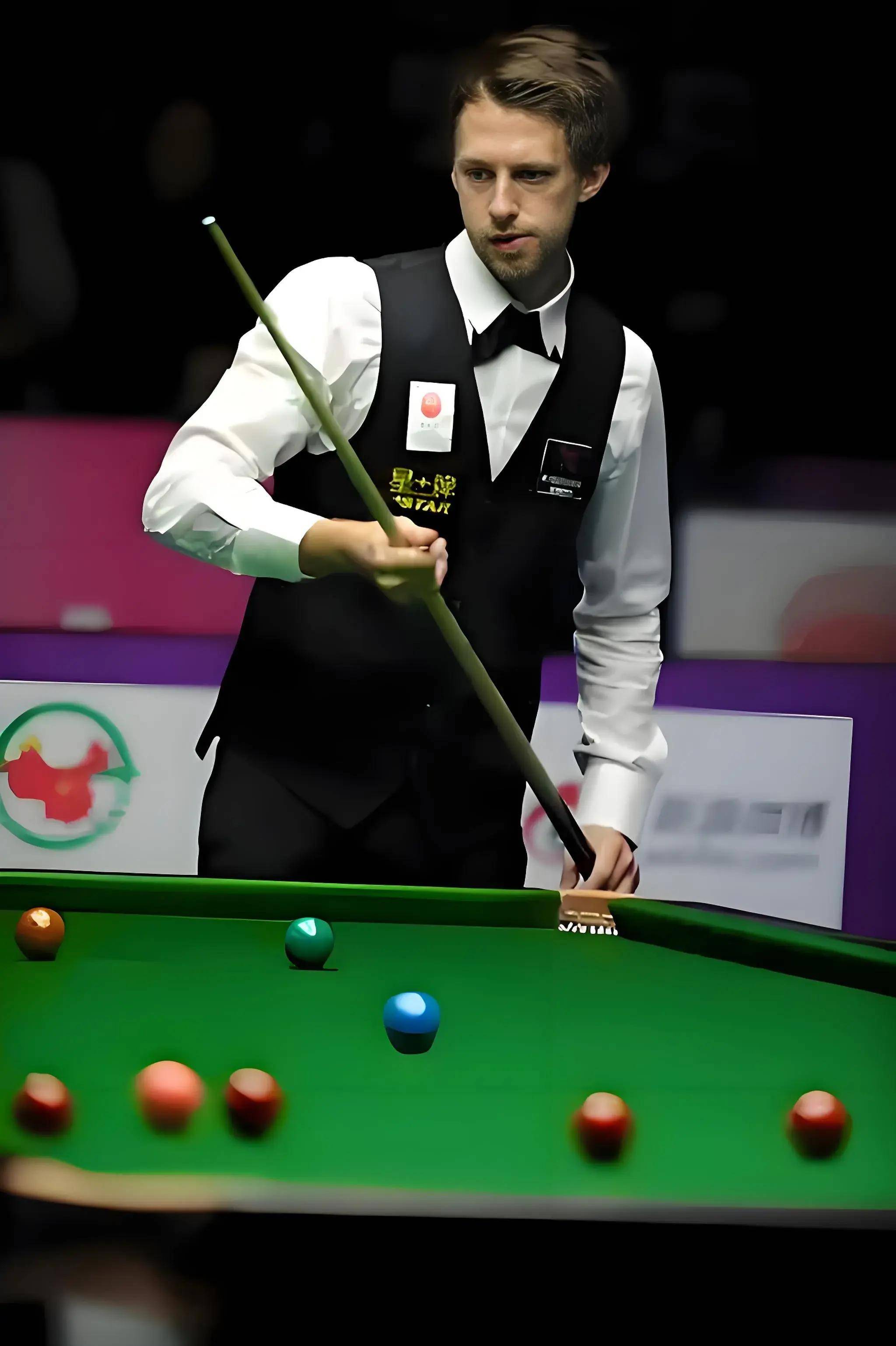 升球队的中 升球队的中