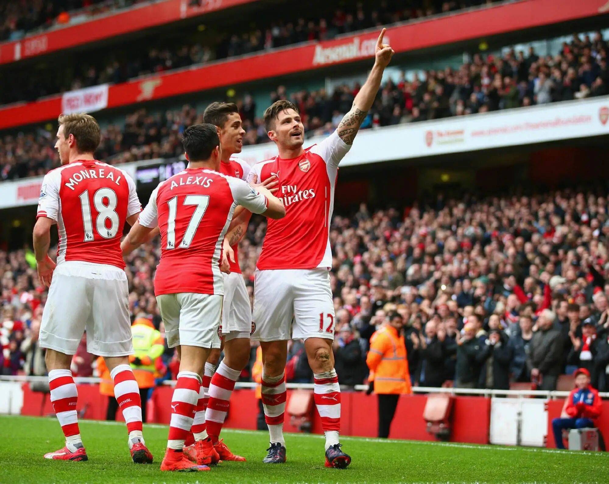 轻短期引援 轻短期引援