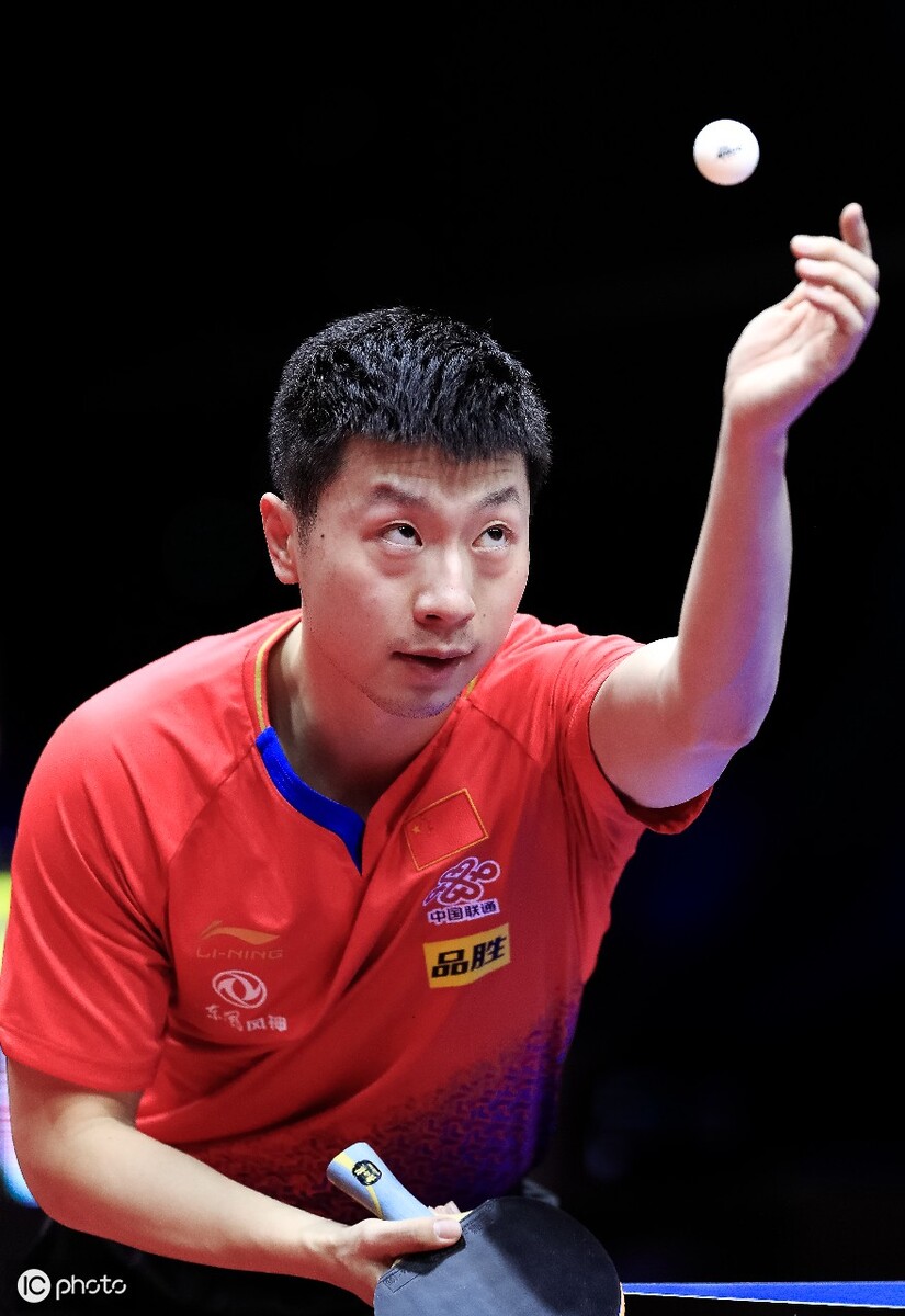 一个努力的 一个努力的