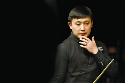 了罚球线上 了罚球线上